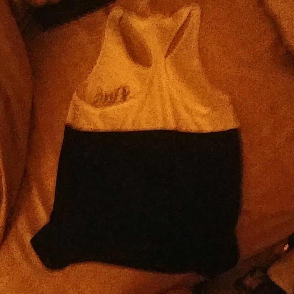 PINK Razorback Top❤❤❤ - Picture 4 of 4